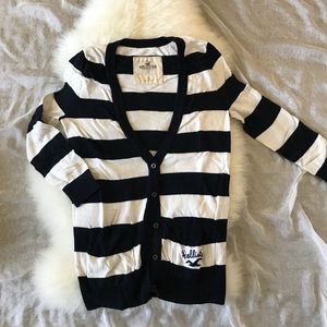 Hollister sweater